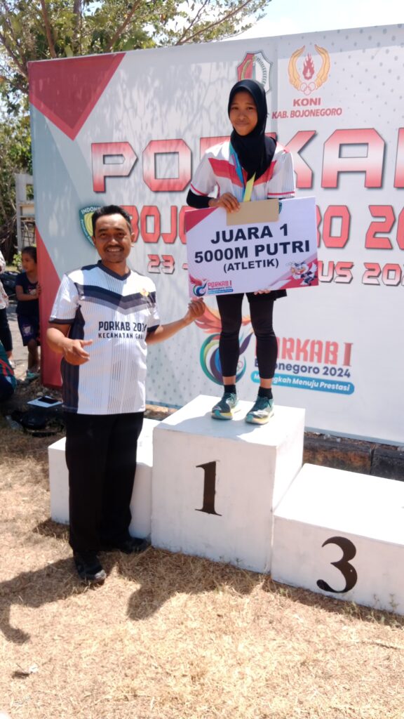 Selamat untuk Ameli Yadewi Wulandari, Mahasiswi PJKR Angkatan 2024, Raih Juara 1 Lomba 5000M Putri Cabang Atletik!